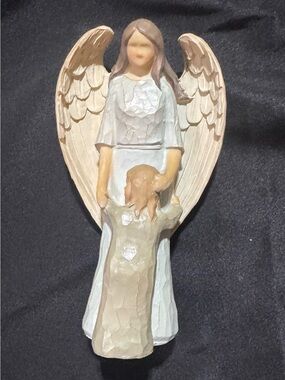 Angel Dear Cream and White Guardian Angel Figurine with Child